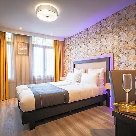 Oscar Hotel 3*